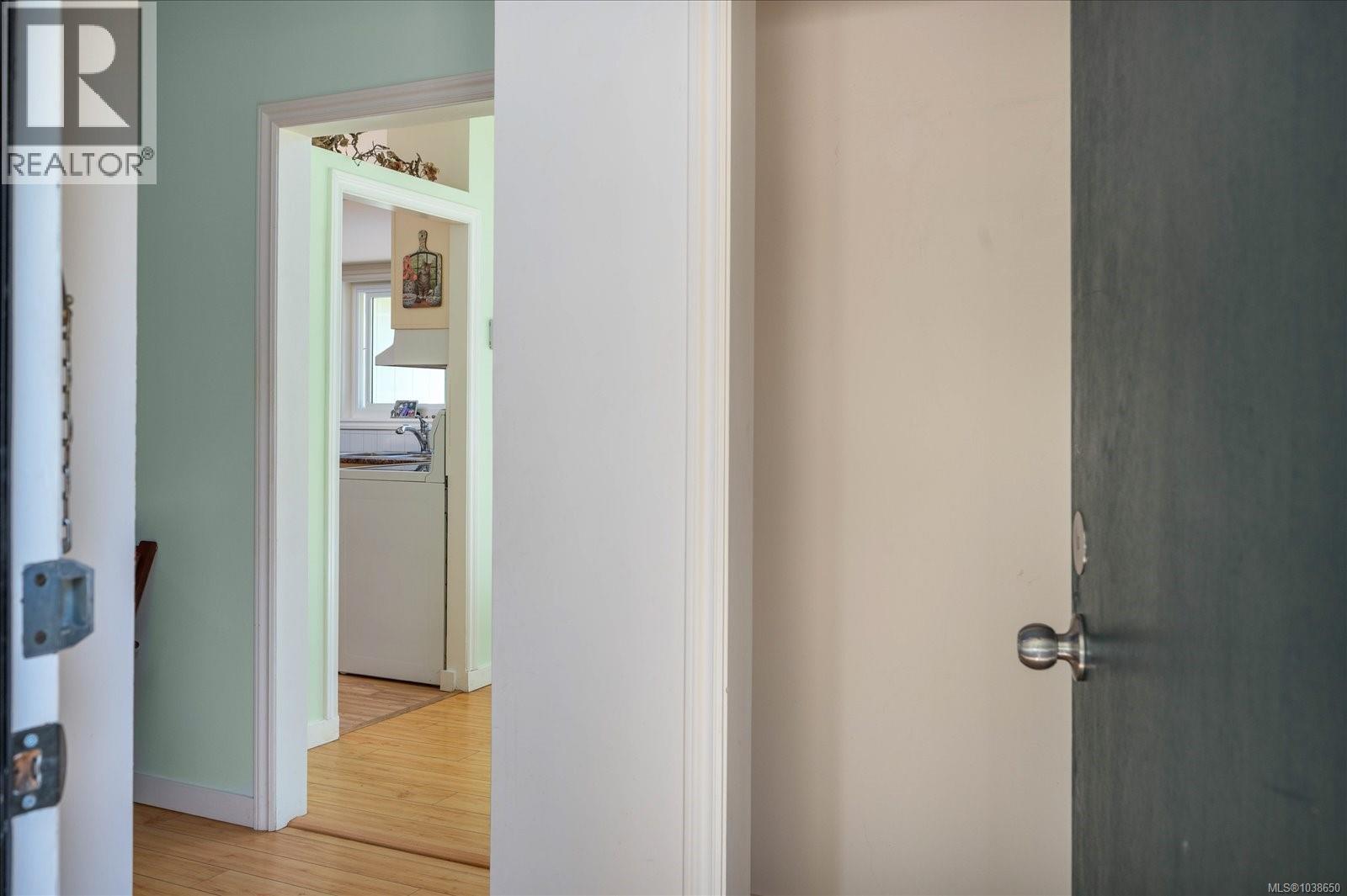 8959 Chemainus Rd - 4