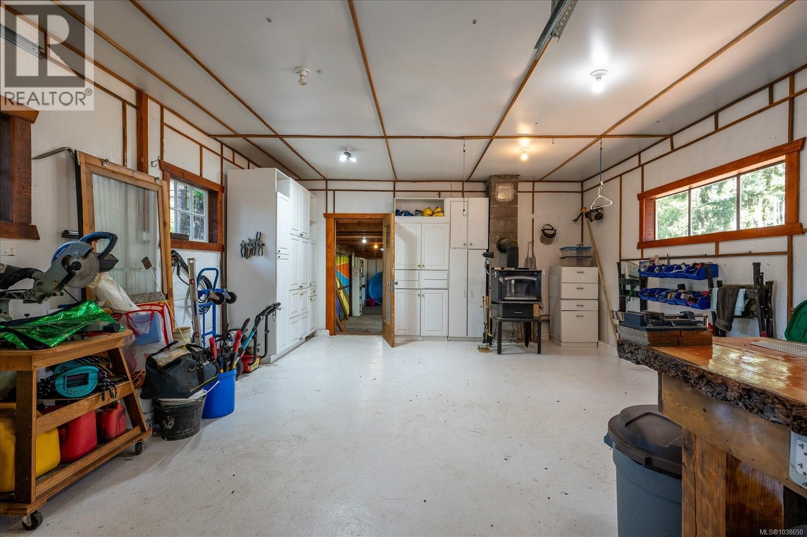 8959 Chemainus Rd - 41