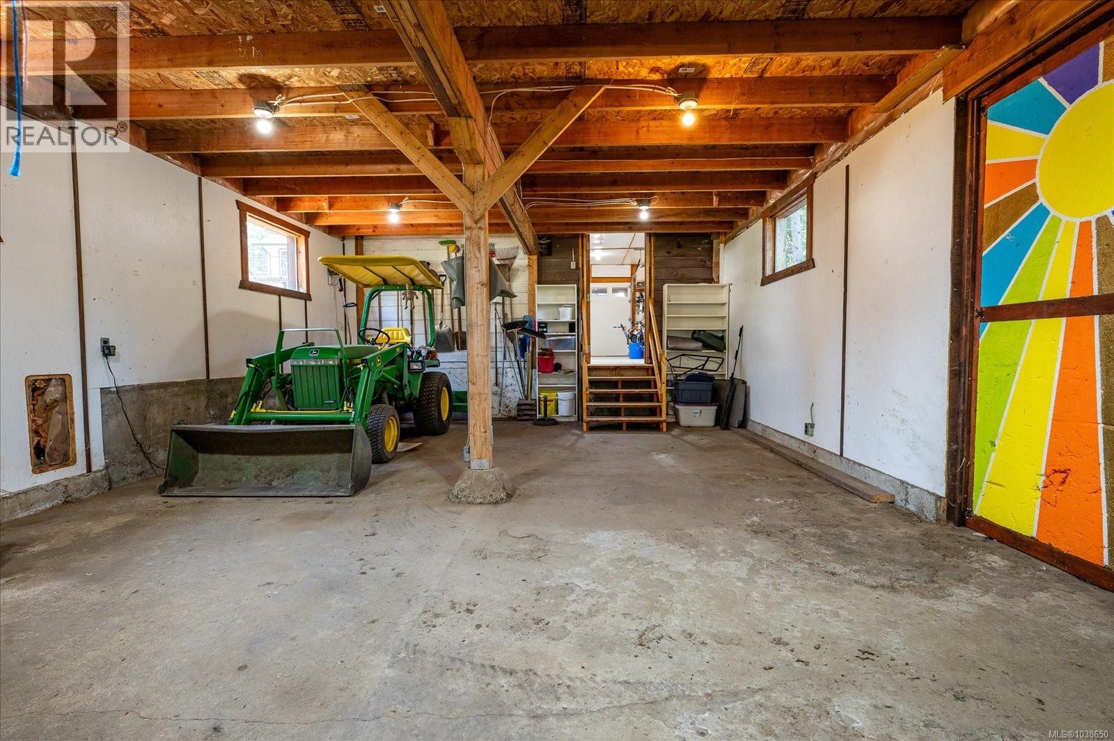 8959 Chemainus Rd - 43