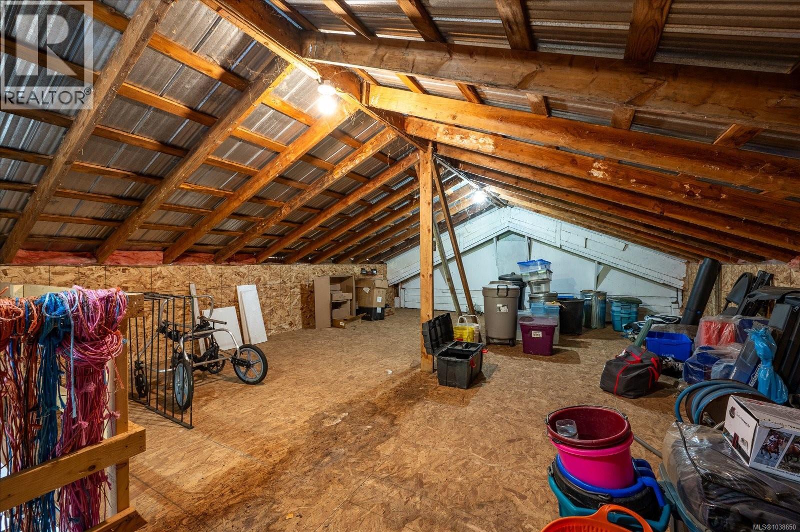 8959 Chemainus Rd - 46