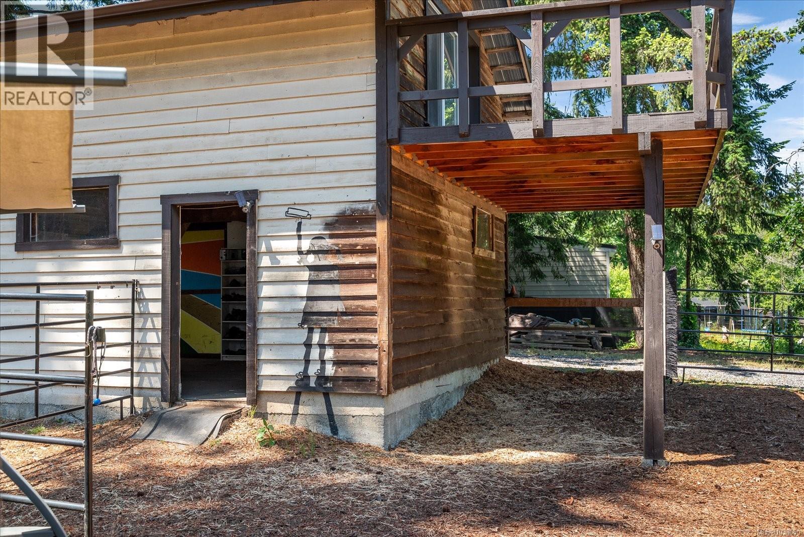 8959 Chemainus Rd - 52
