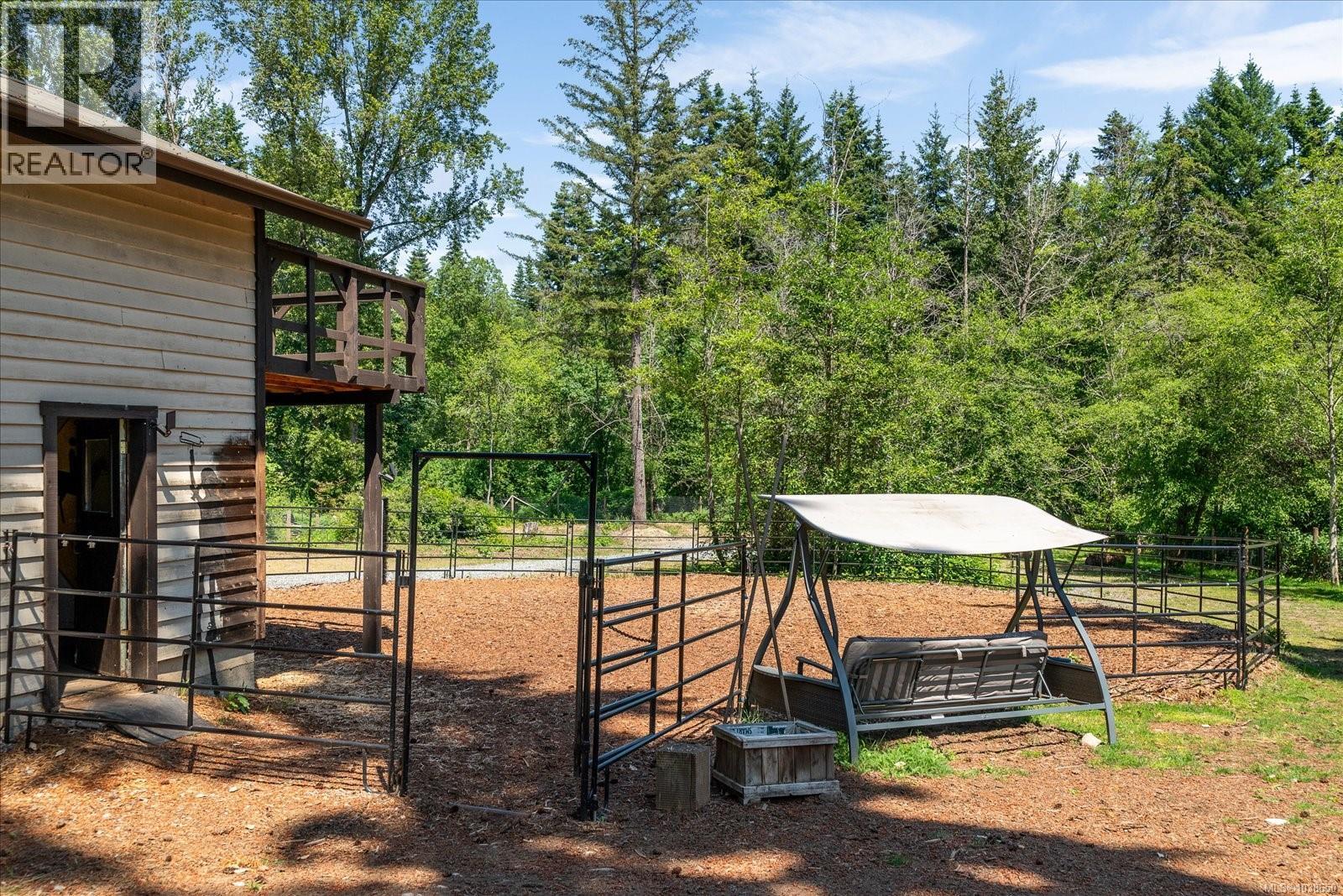 8959 Chemainus Rd - 53