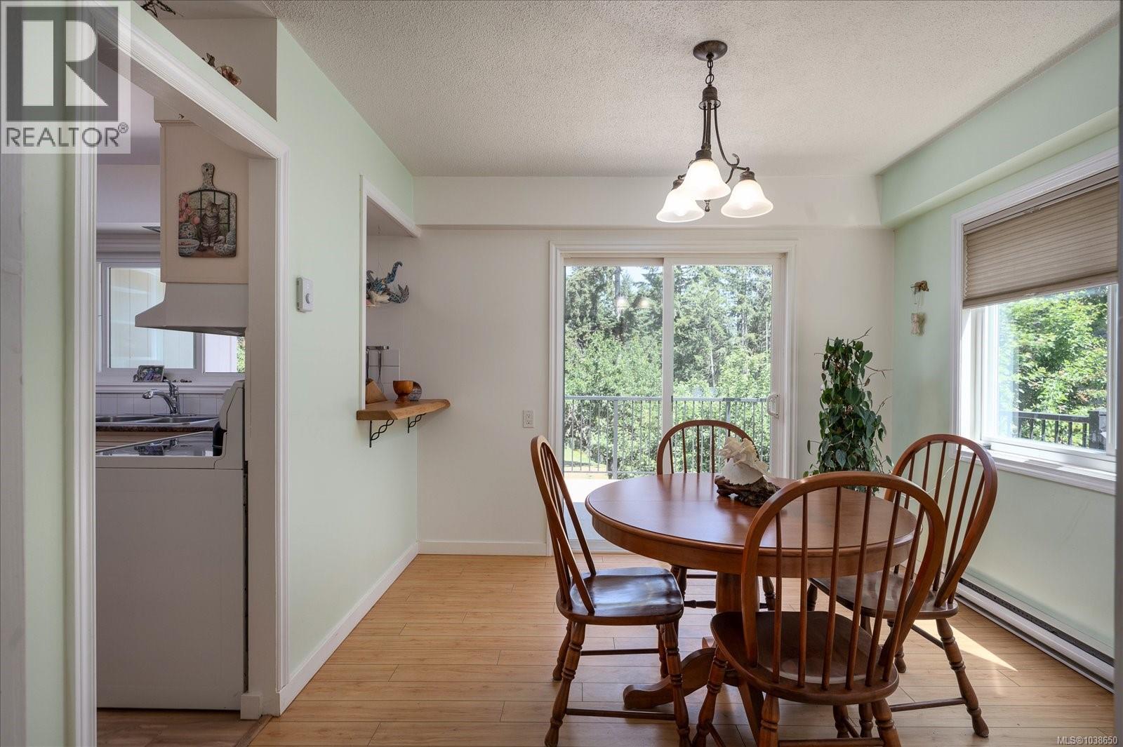 8959 Chemainus Rd - 7