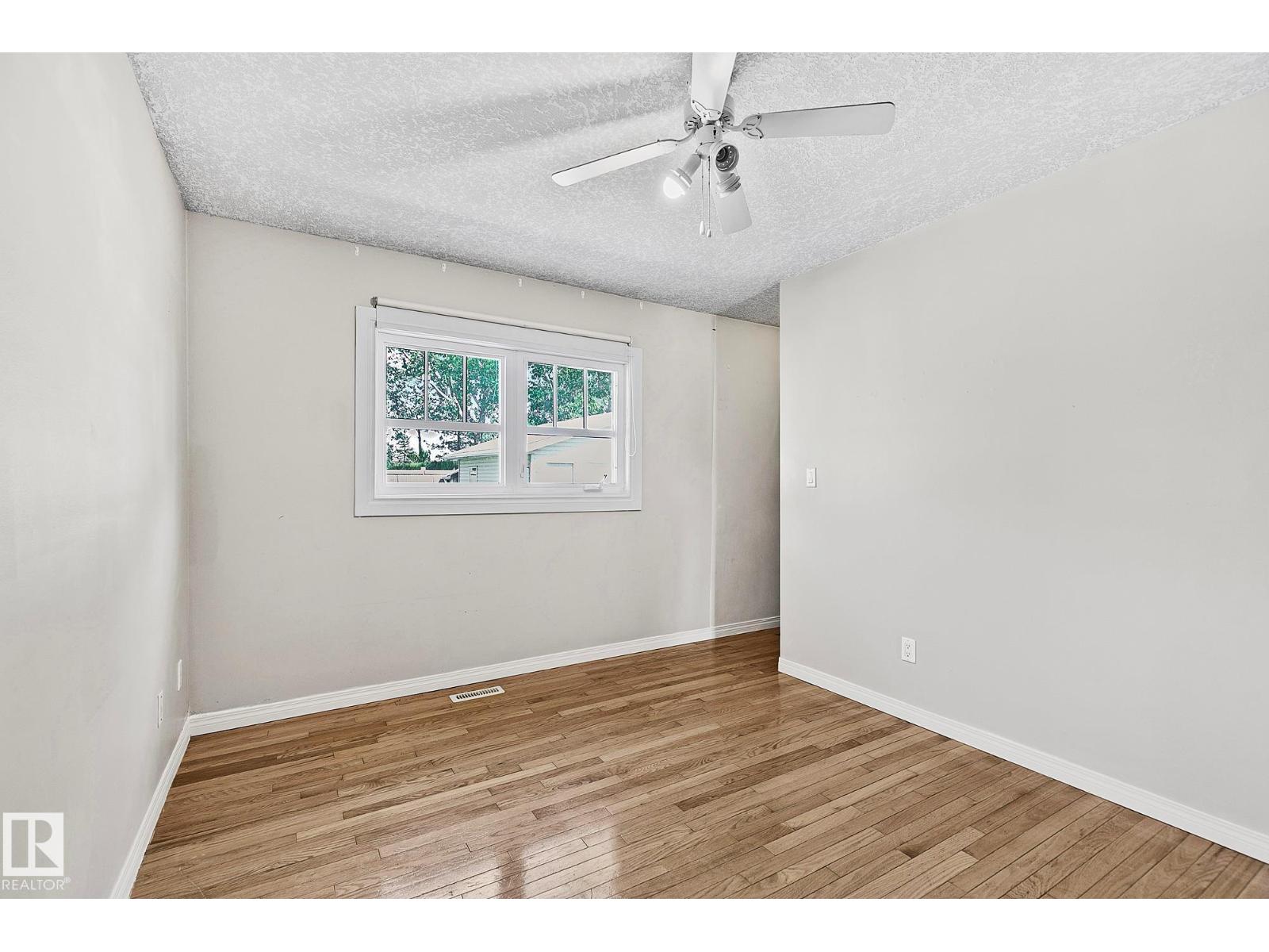 17059 98 ST NW - 15