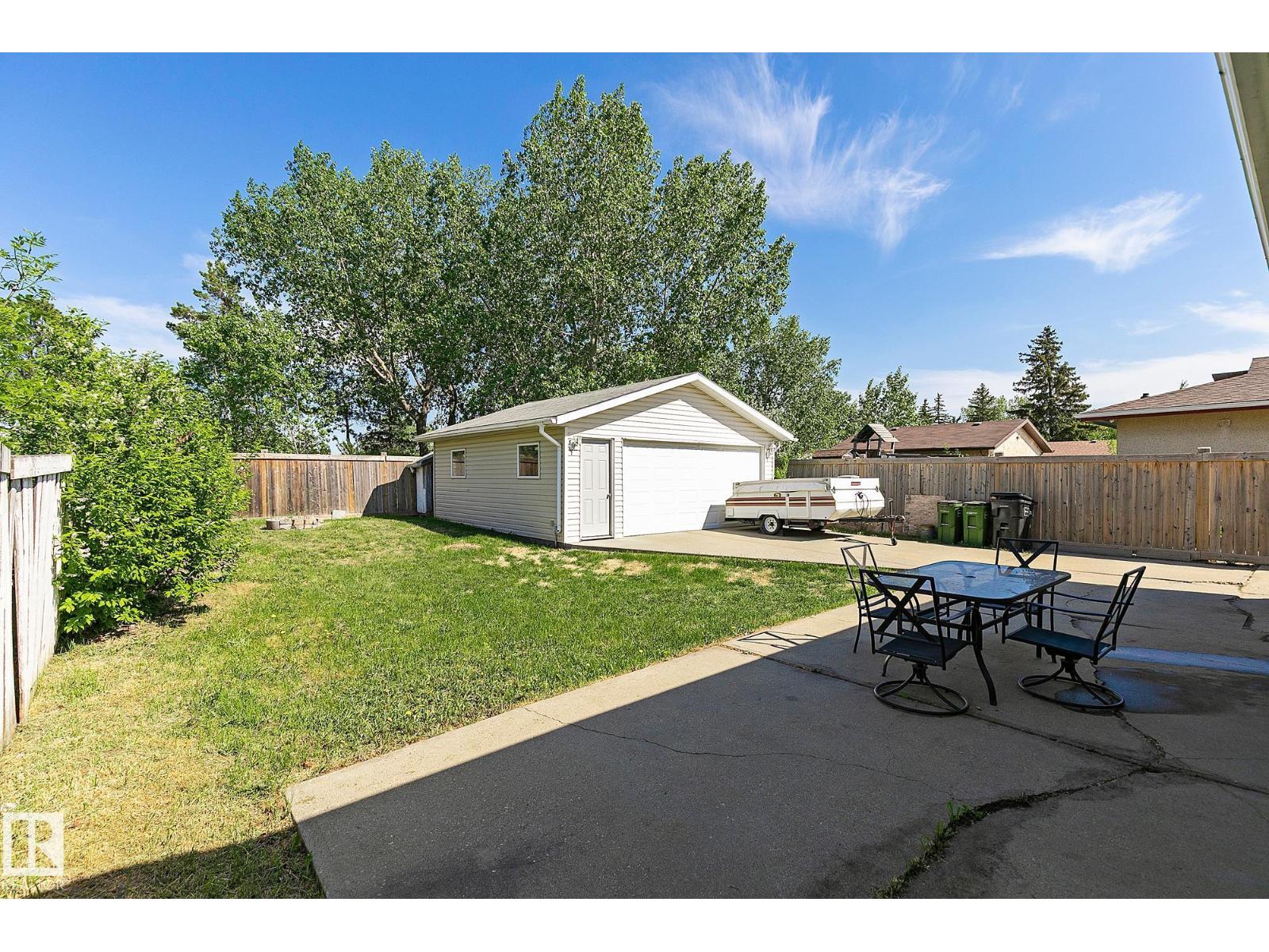 17059 98 ST NW - 27