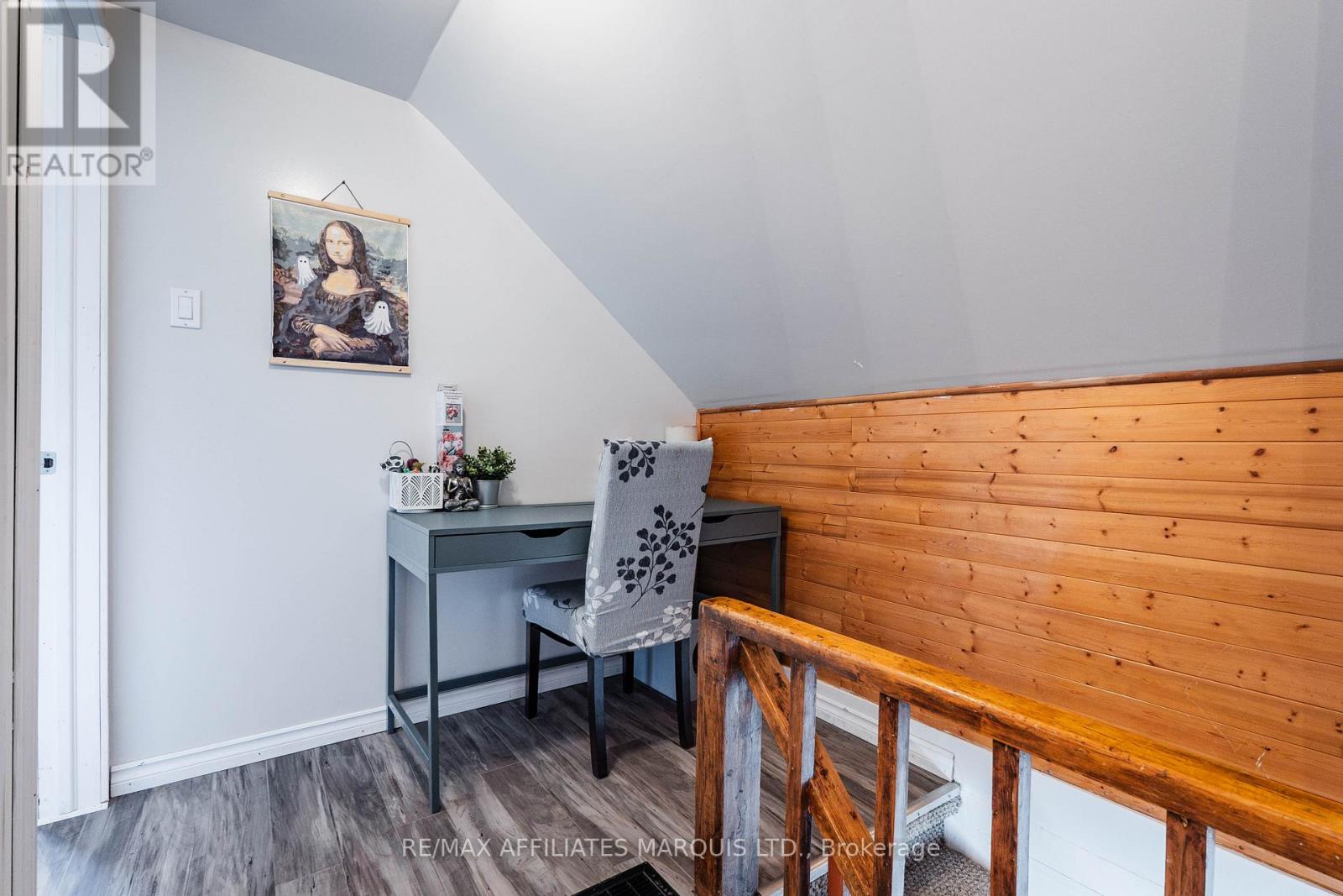 22 FROST AVENUE - 17
