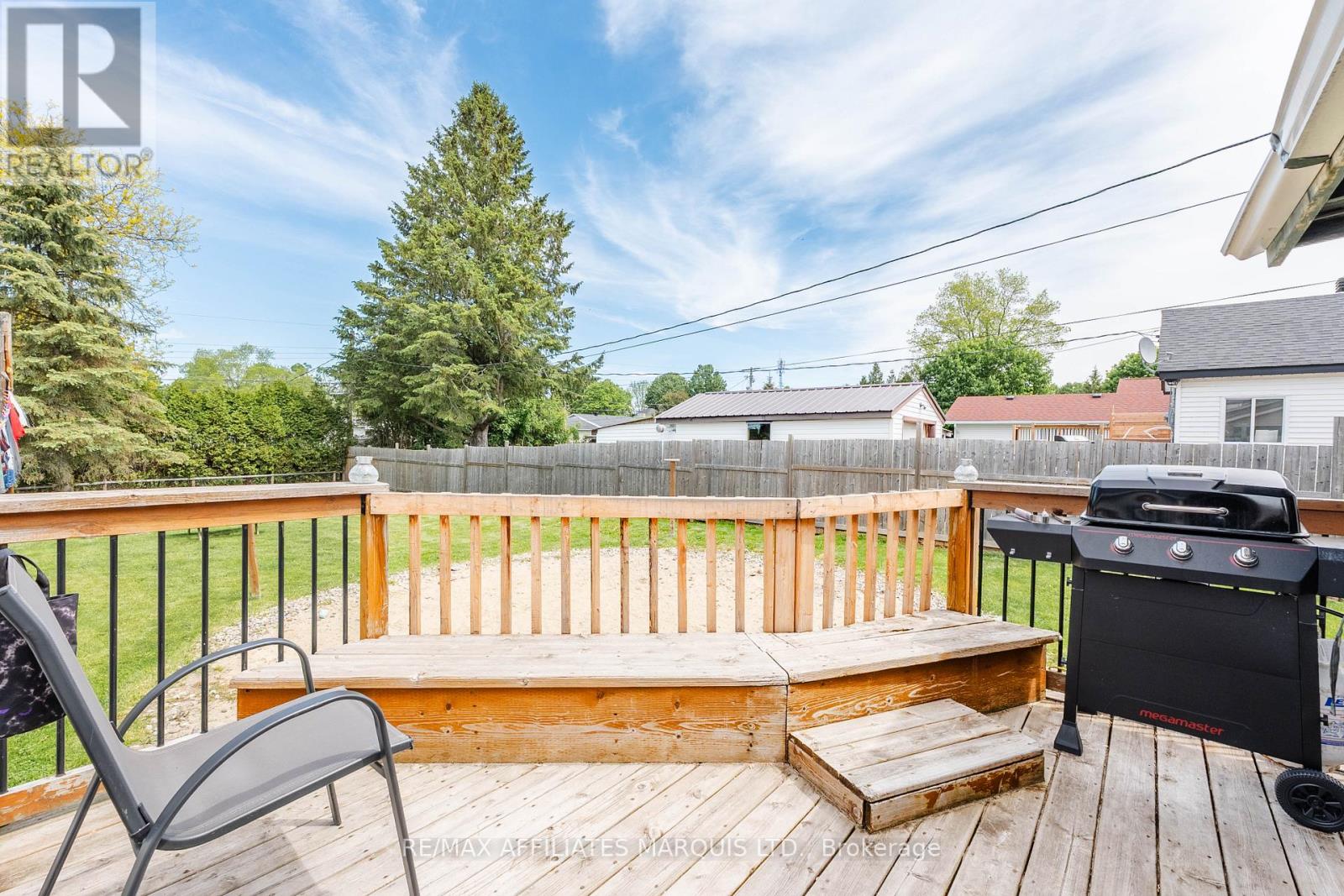 22 FROST AVENUE - 30