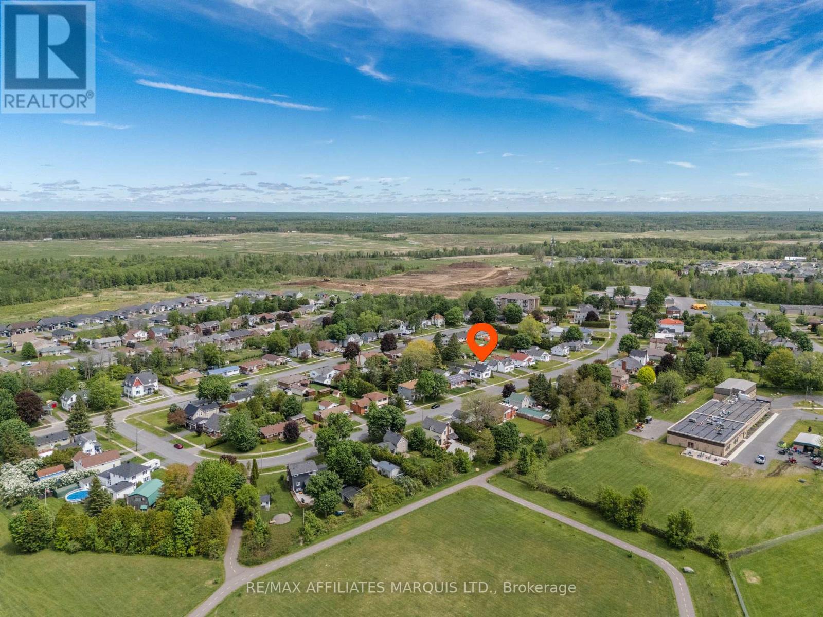 22 FROST AVENUE - 37