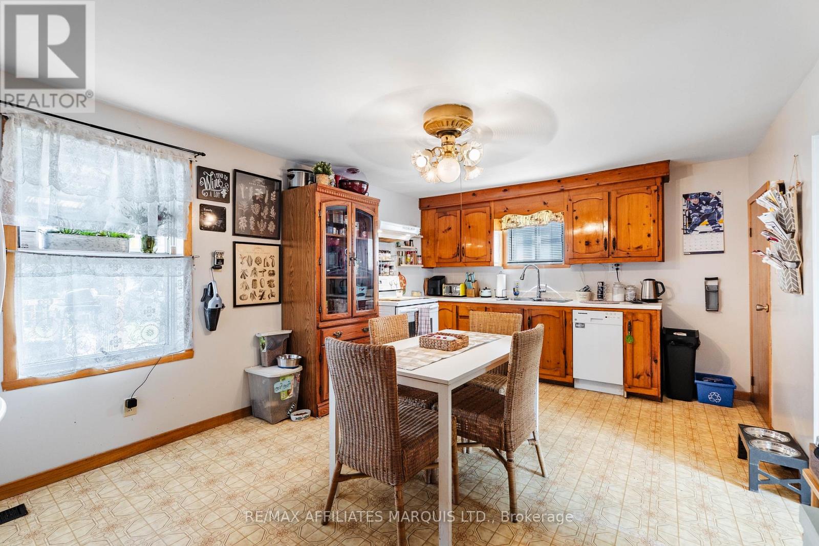 22 FROST AVENUE - 9