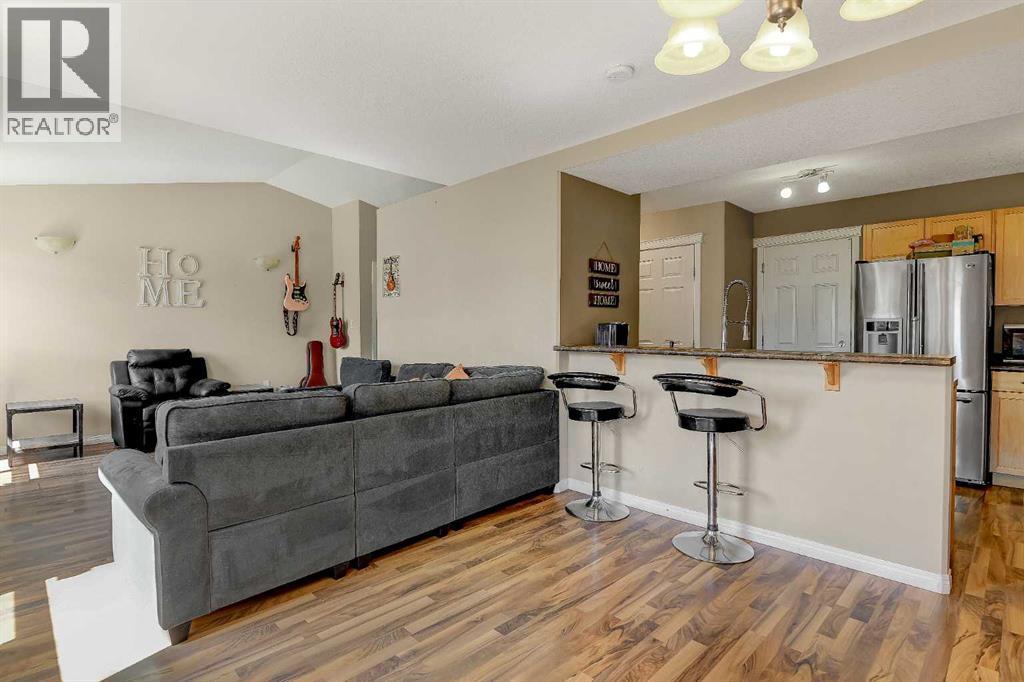 8717 65 Avenue - 5