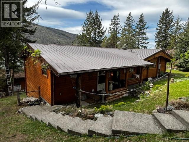 6785 Thorne Road, Peachland