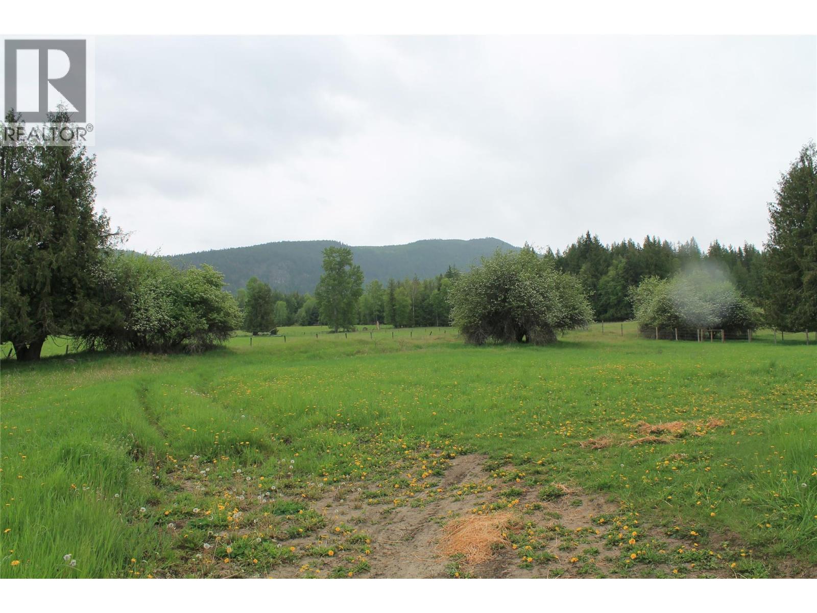 2301 Lumby Mabel Lake Road, Lumby