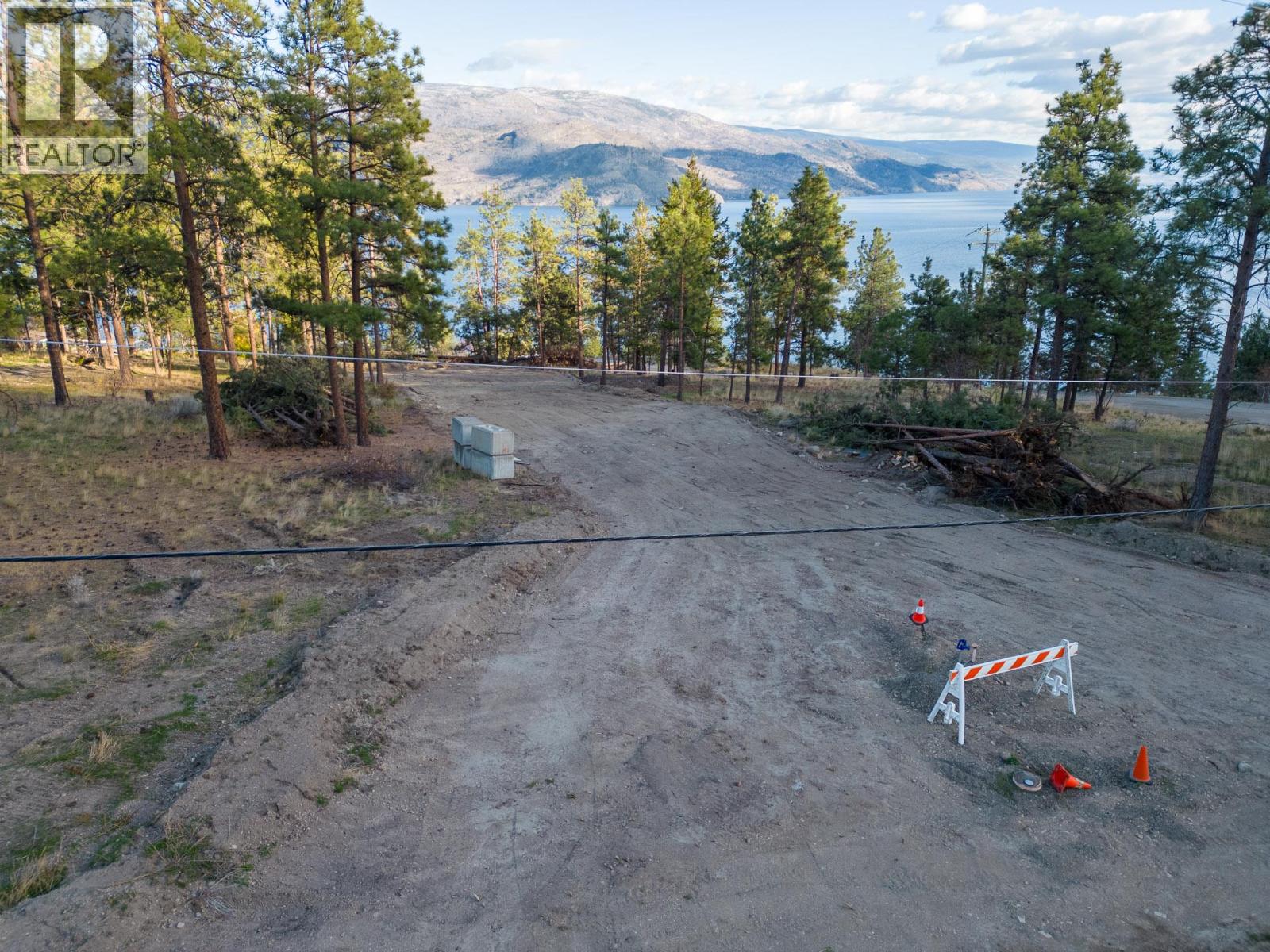 6785 Thorne Road, Peachland