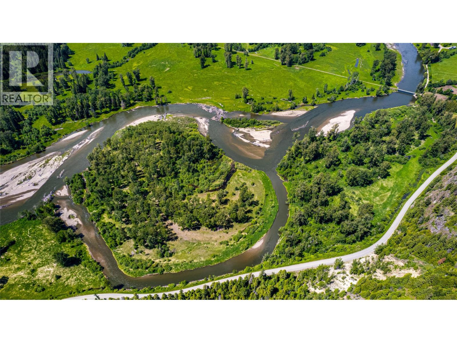  2301 Lumby Mabel Lake Road, Lumby