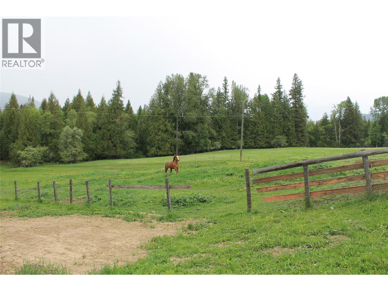  2301 Lumby Mabel Lake Road, Lumby