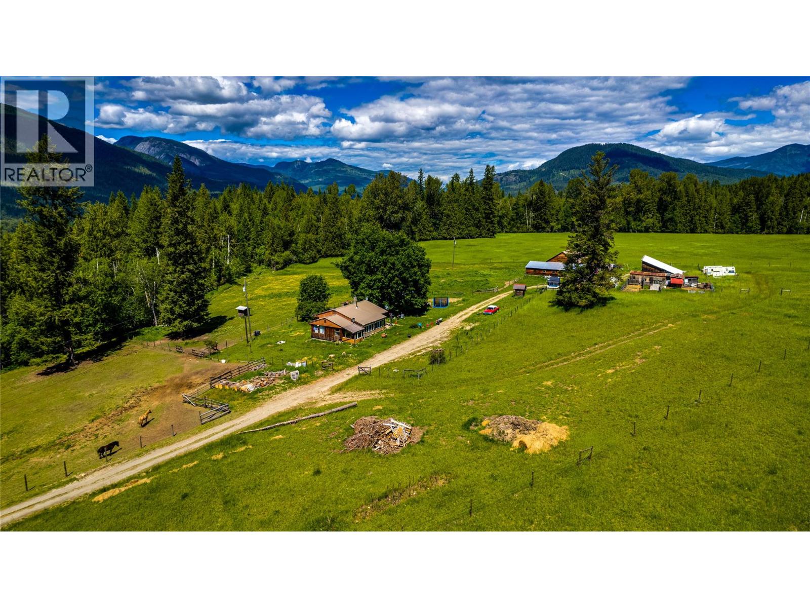  2301 Lumby Mabel Lake Road, Lumby
