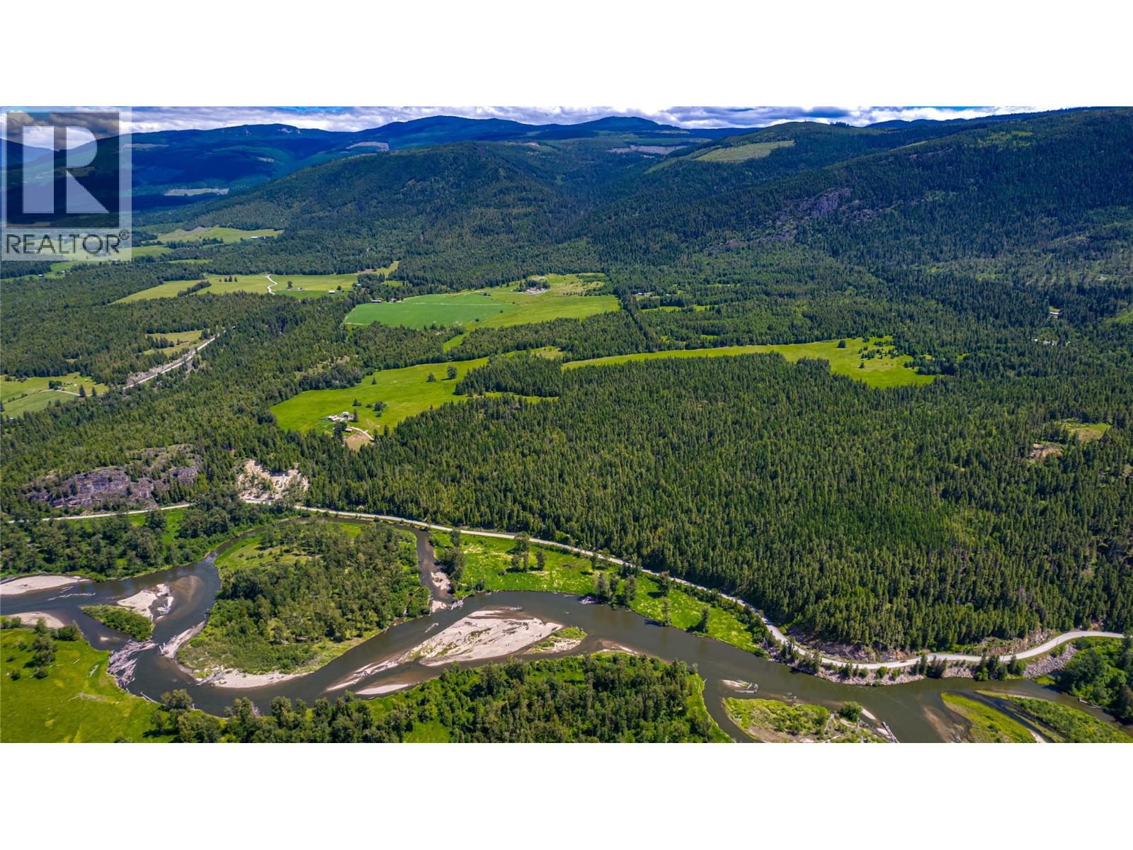  2301 Lumby Mabel Lake Road, Lumby