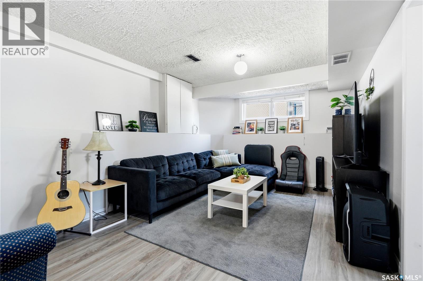 118 Laurentian DRIVE - 25