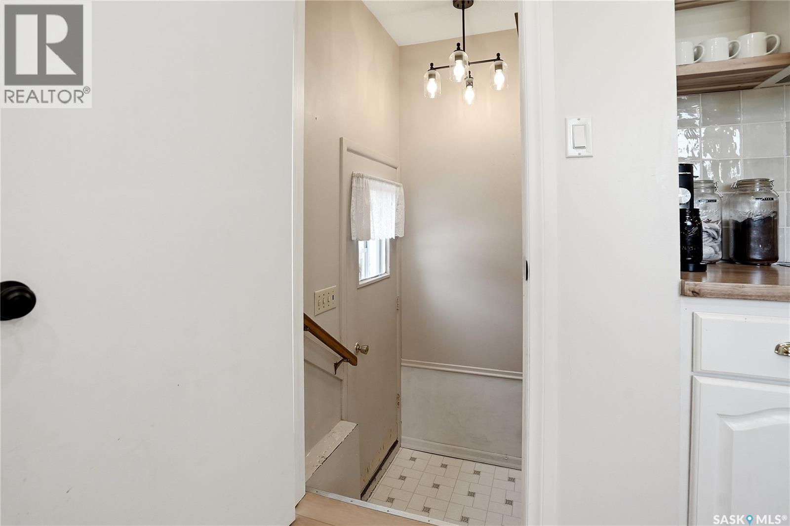 21 Potter CRESCENT - 15