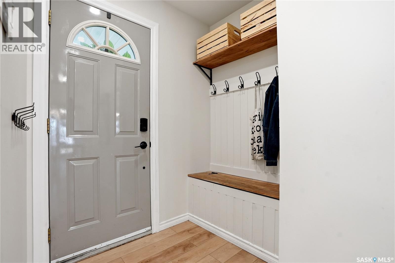 21 Potter CRESCENT - Image 3