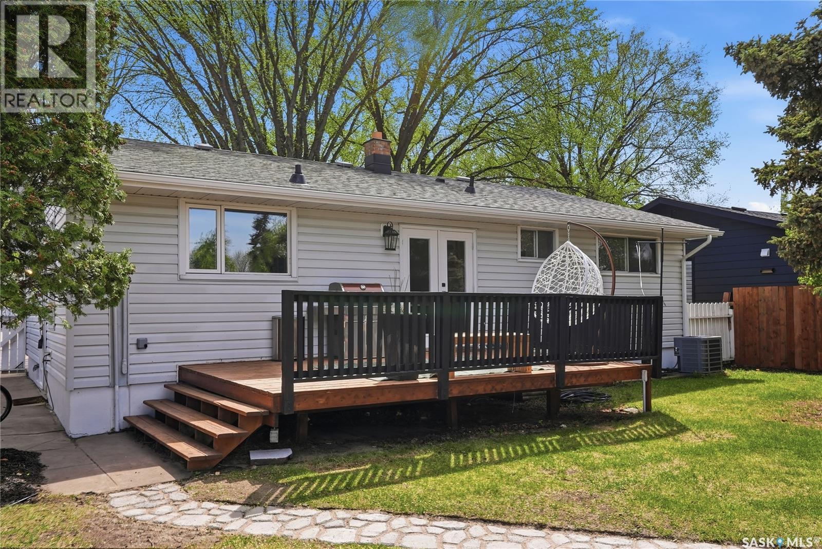 21 Potter CRESCENT - 37