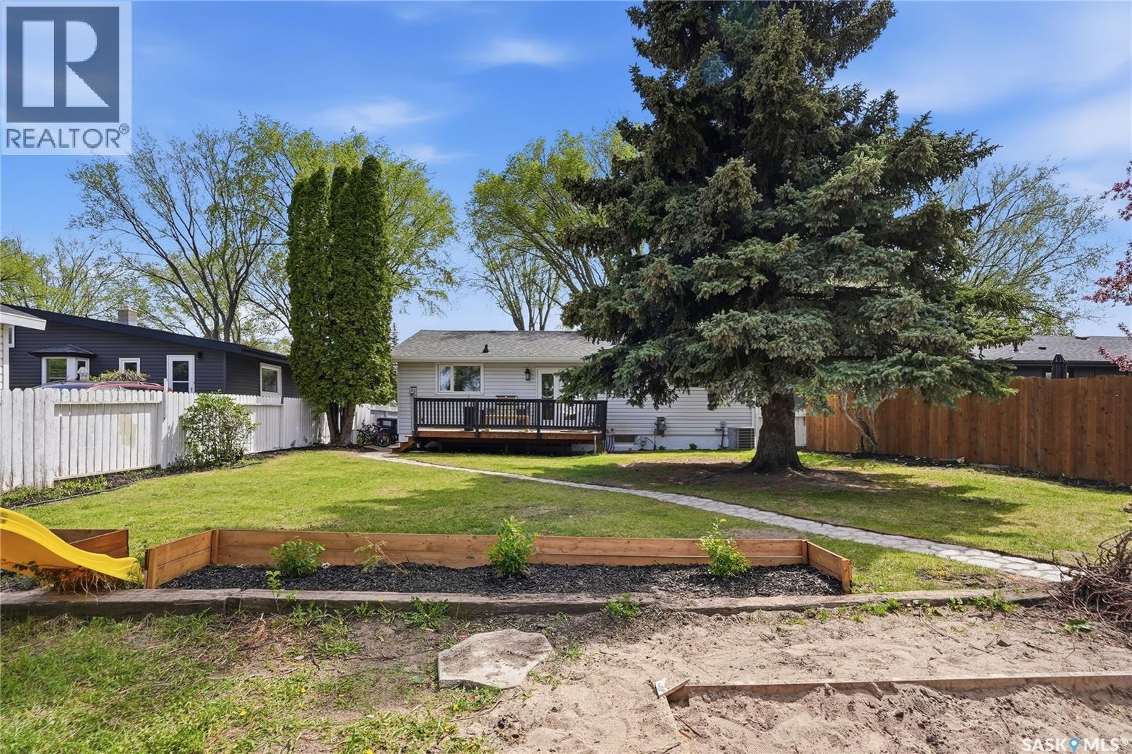21 Potter CRESCENT - 38