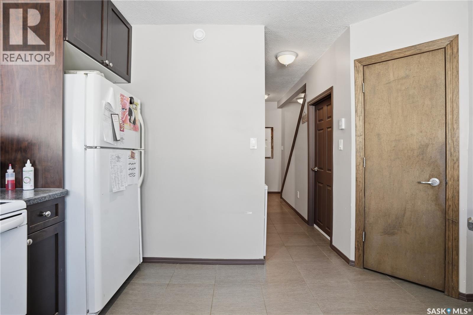24 Alice CRESCENT - 15