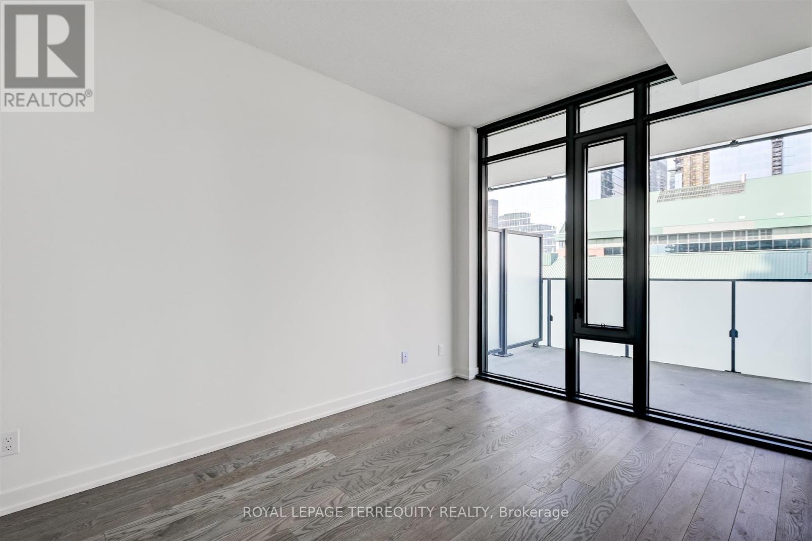 #2911 25 RICHMOND STREET E - 17