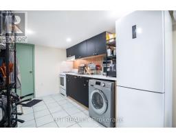 541 Vaughan Road, Toronto, ON M6C2R2 Photo 17