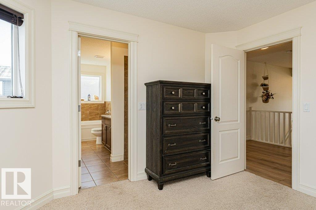 126 BOXWOOD BN - 42