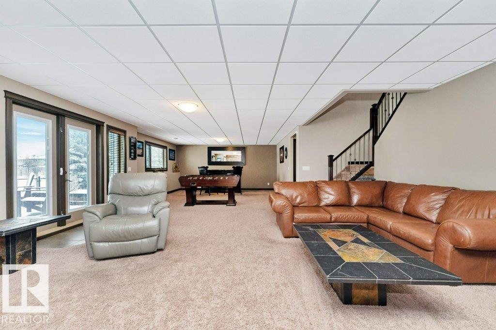 33 HILLCREST PT — photo 9