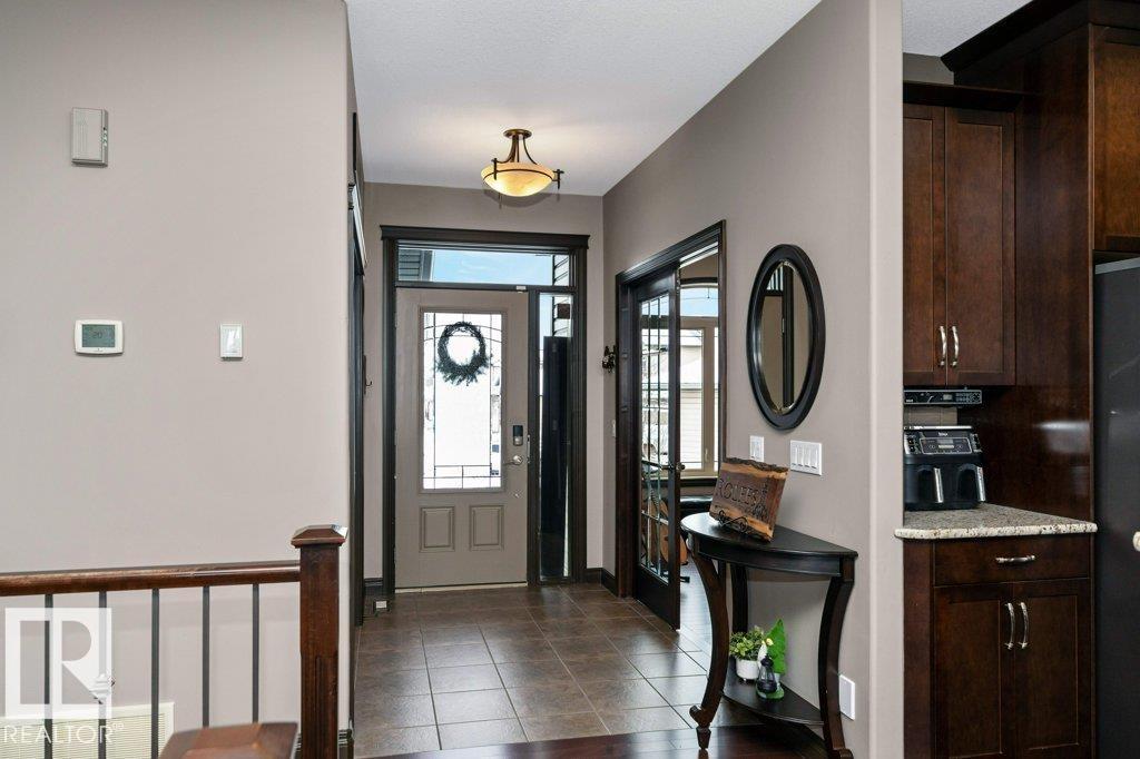 33 HILLCREST PT — photo 31