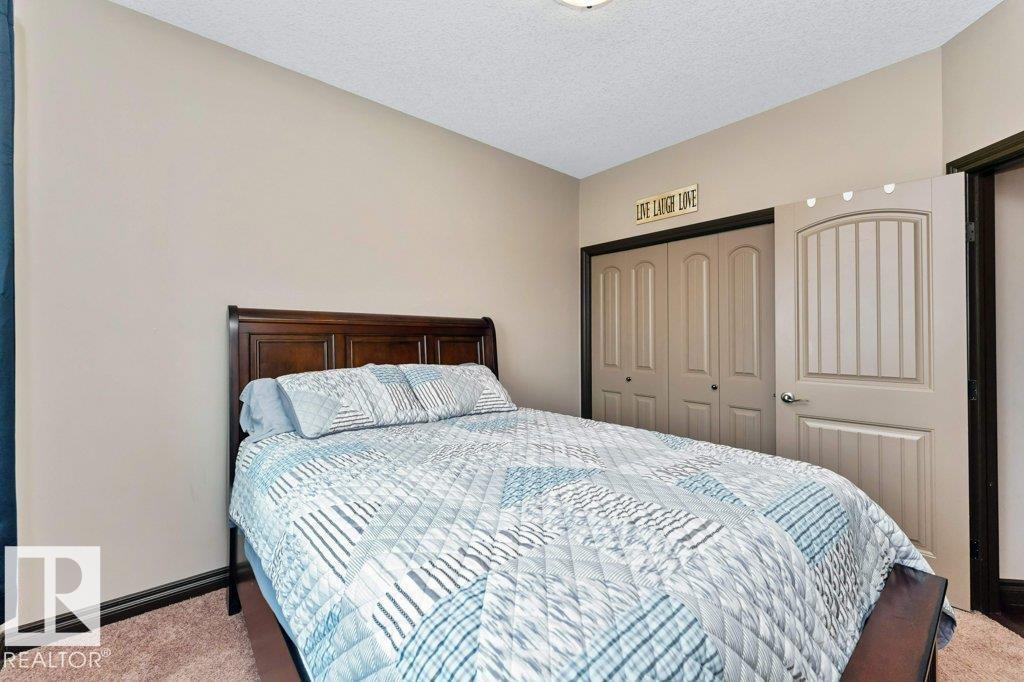 33 HILLCREST PT — photo 27