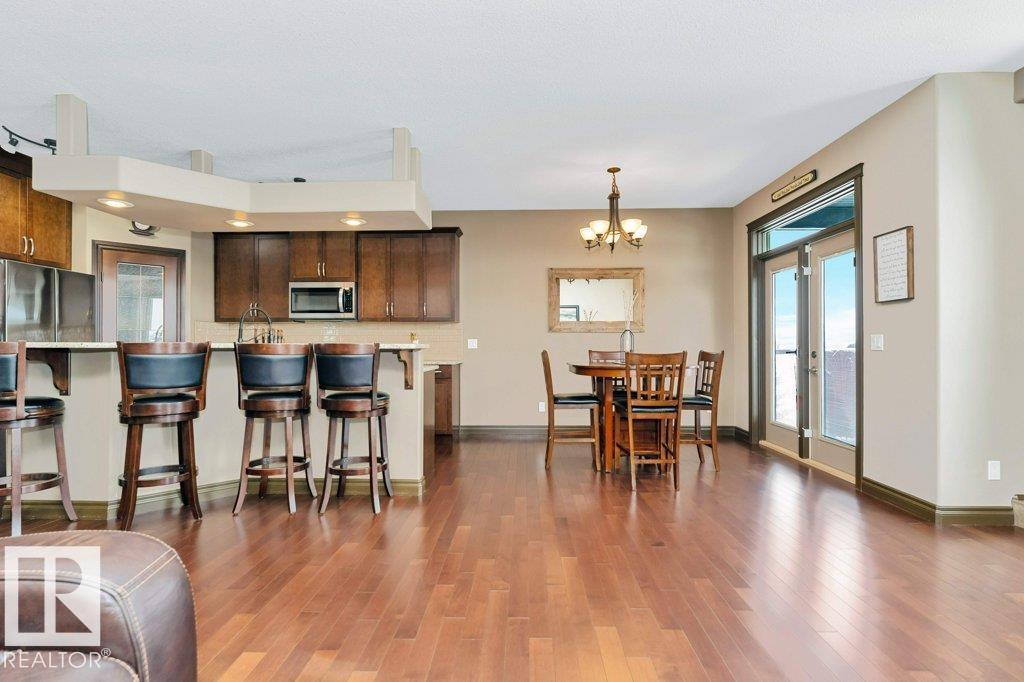 33 HILLCREST PT — photo 39