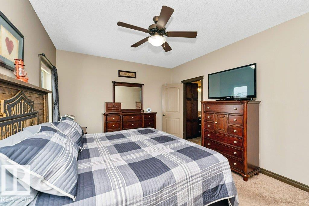 33 HILLCREST PT — photo 24