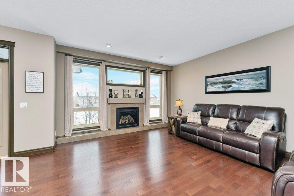 33 HILLCREST PT — photo 38
