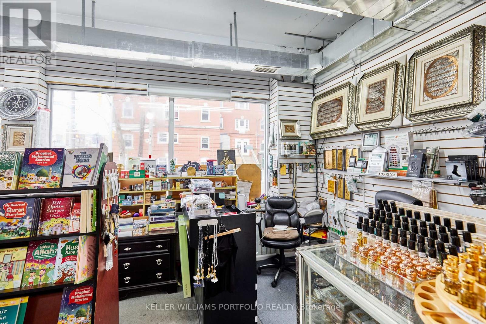 1395 GERRARD STREET E - 18