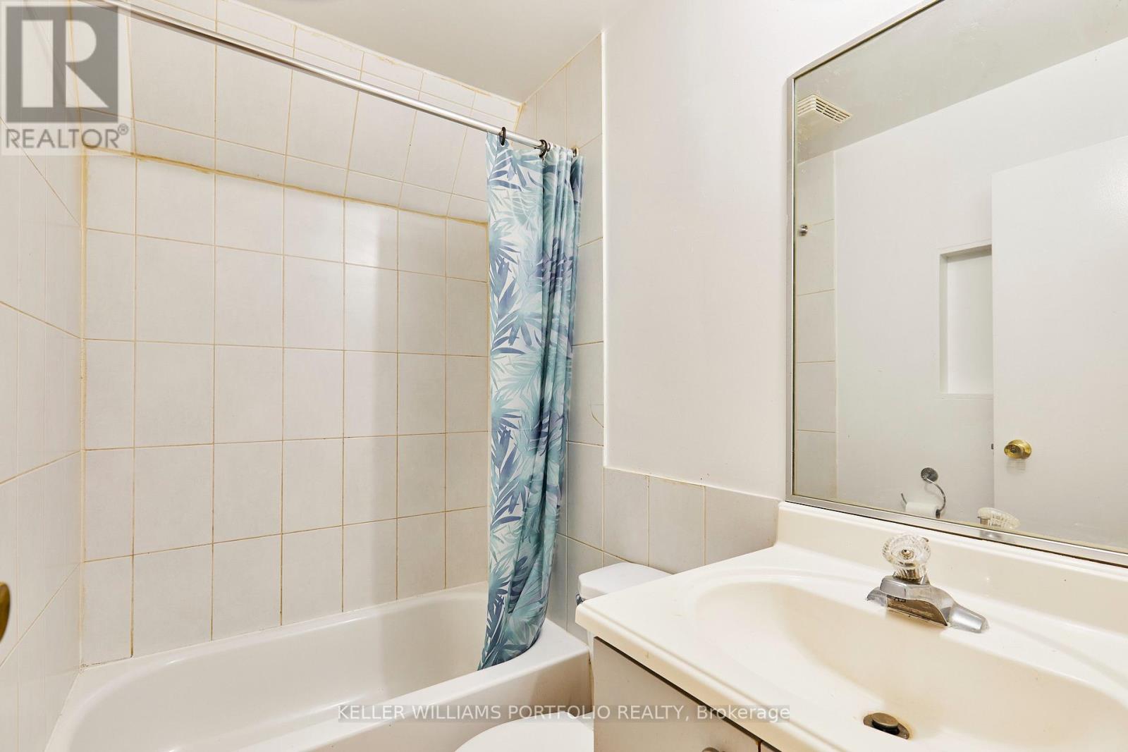 1395 GERRARD STREET E - 20