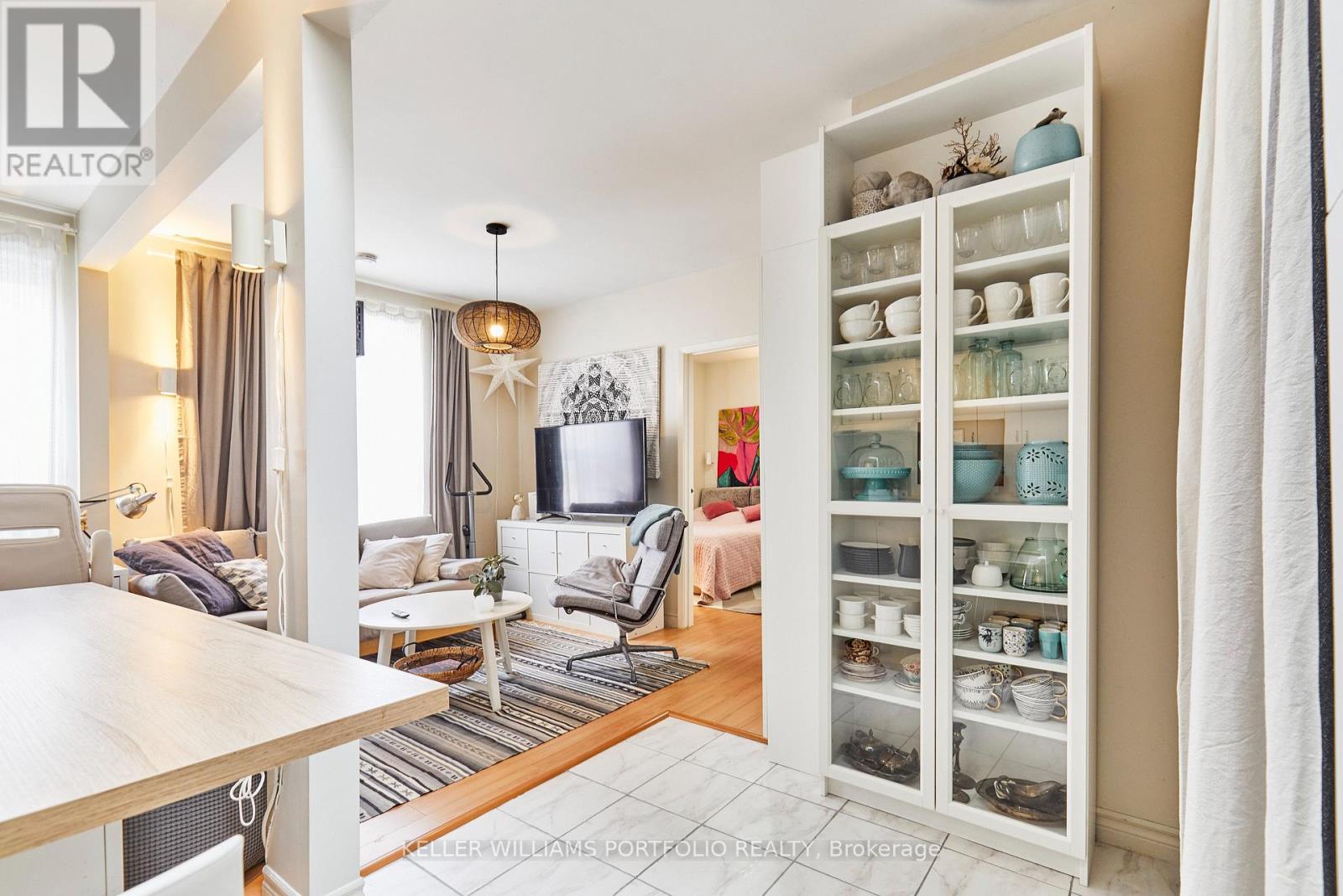 1395 GERRARD STREET E - 32