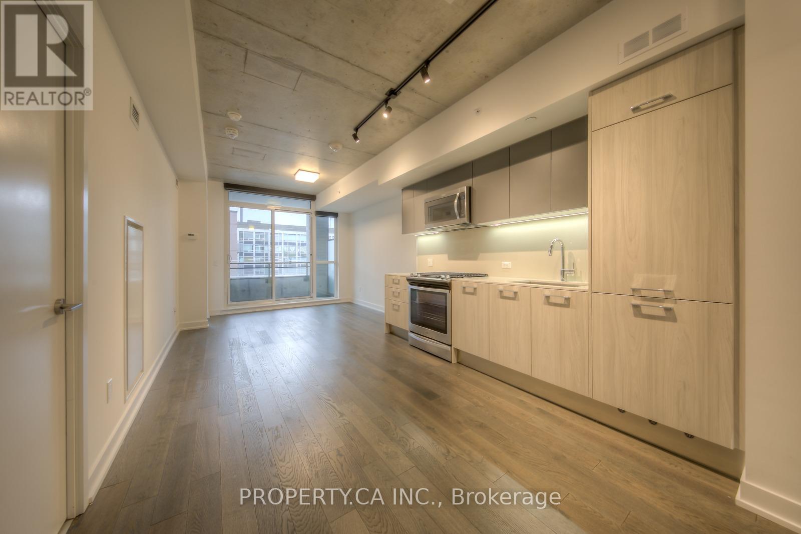 Listing photo of 406 - 665 KINGSTON ROAD