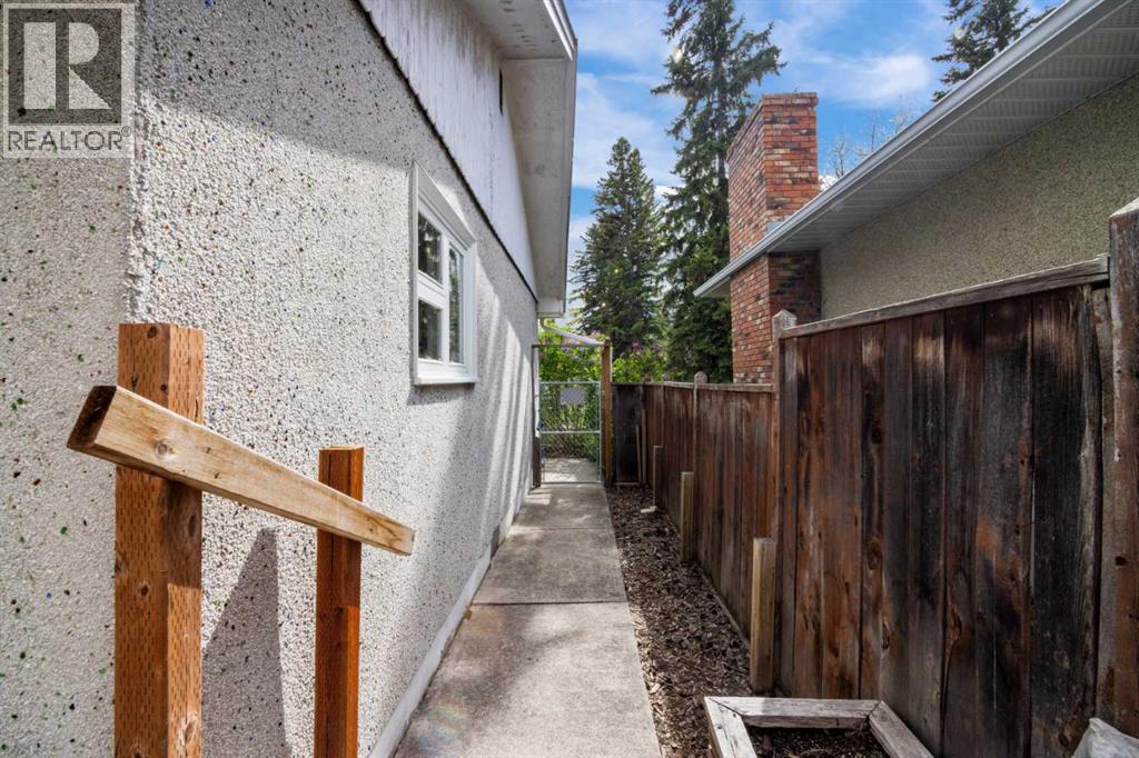 2716 Brecken Road NW - 25