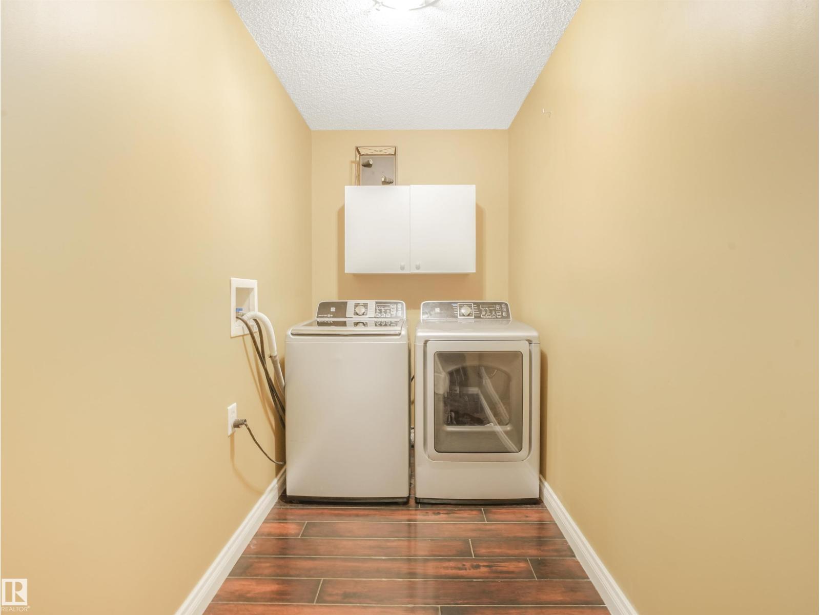 4832 157 AV NW - 27