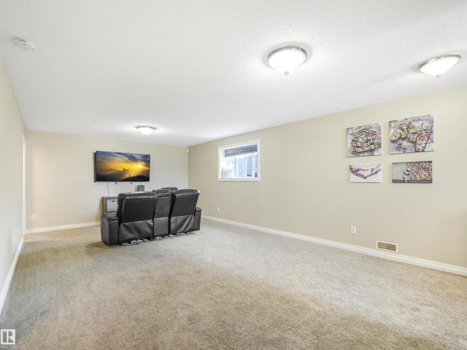 4832 157 AV NW - 38