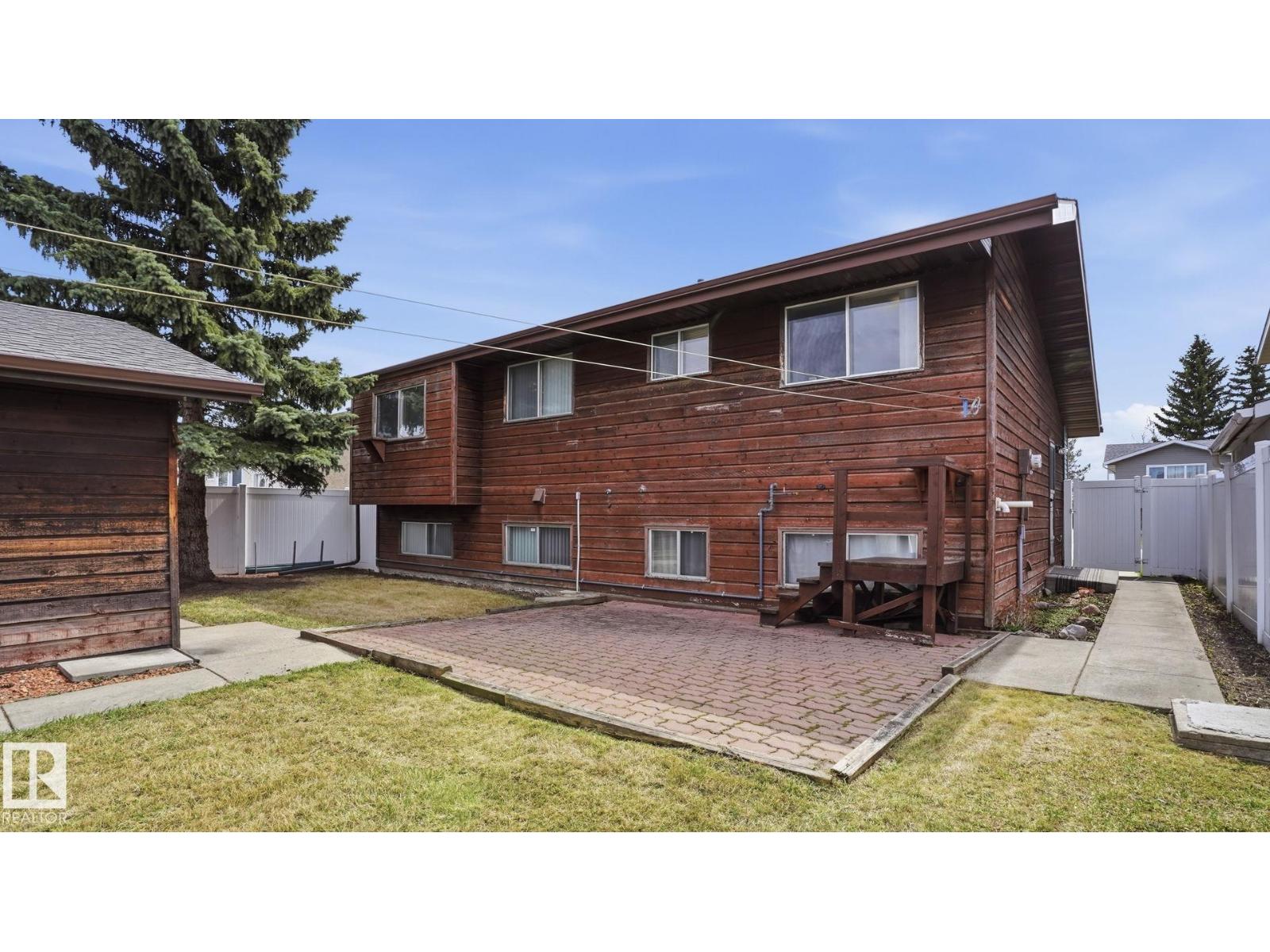 9834 167A AV NW - 22
