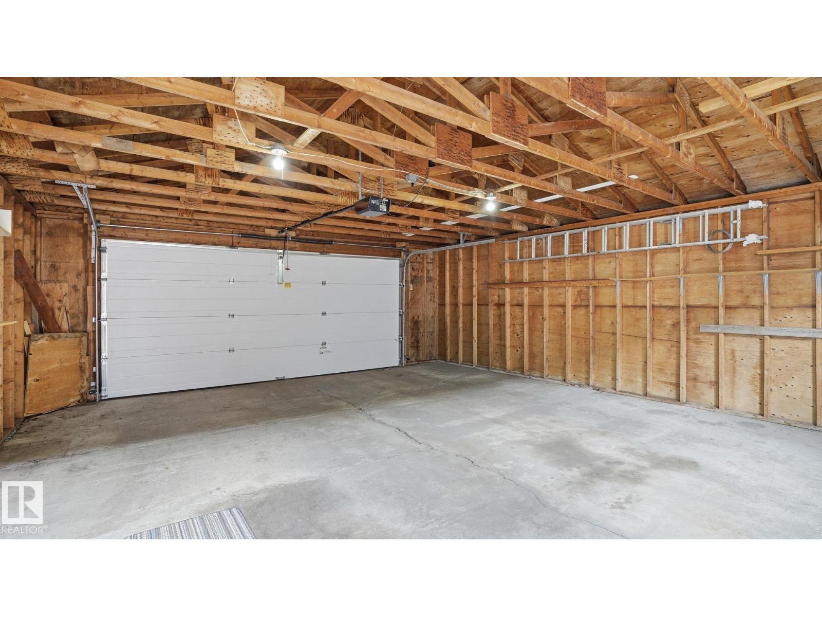 9834 167A AV NW - 27