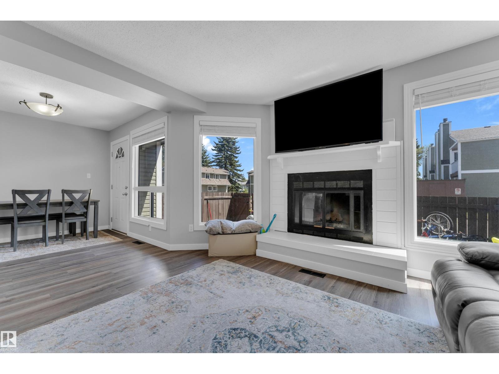 #45 1820 56 ST NW - 11