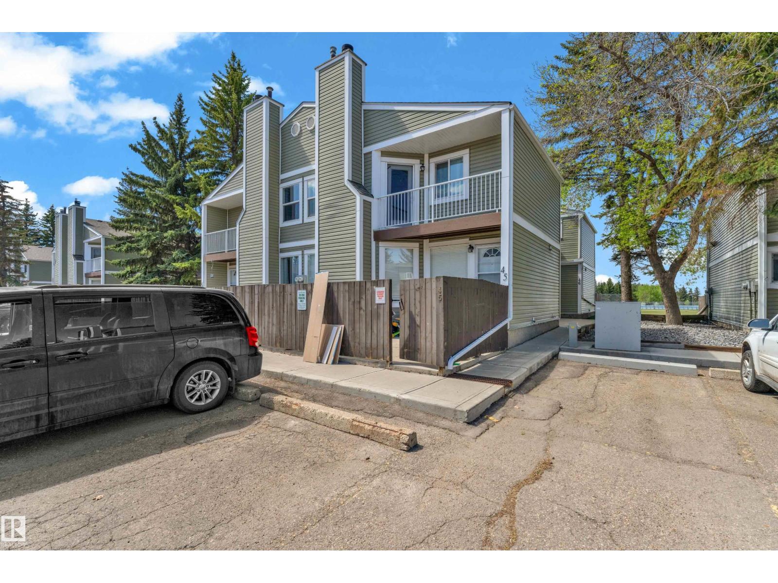 #45 1820 56 ST NW - Image 2