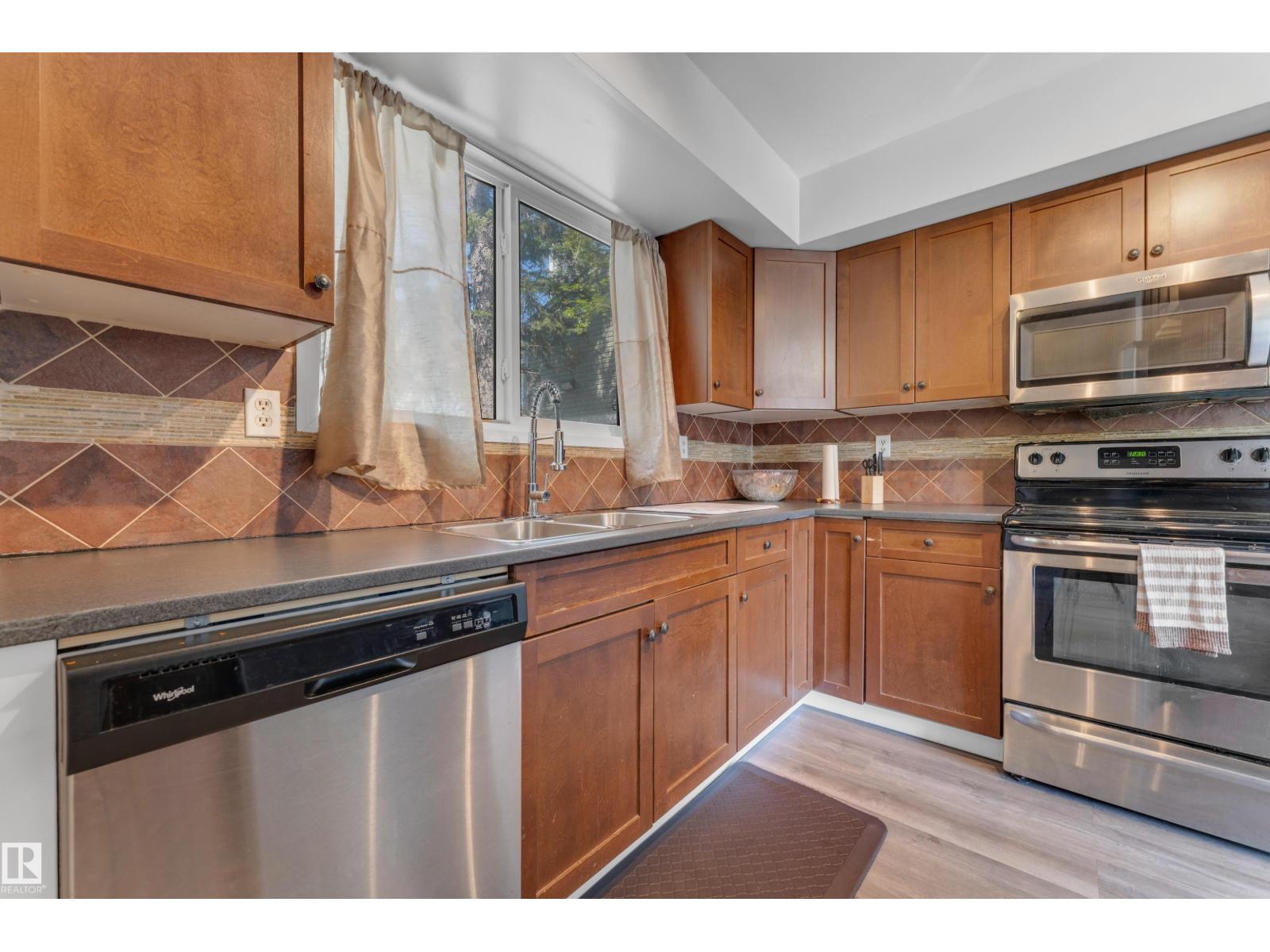 #45 1820 56 ST NW - 9