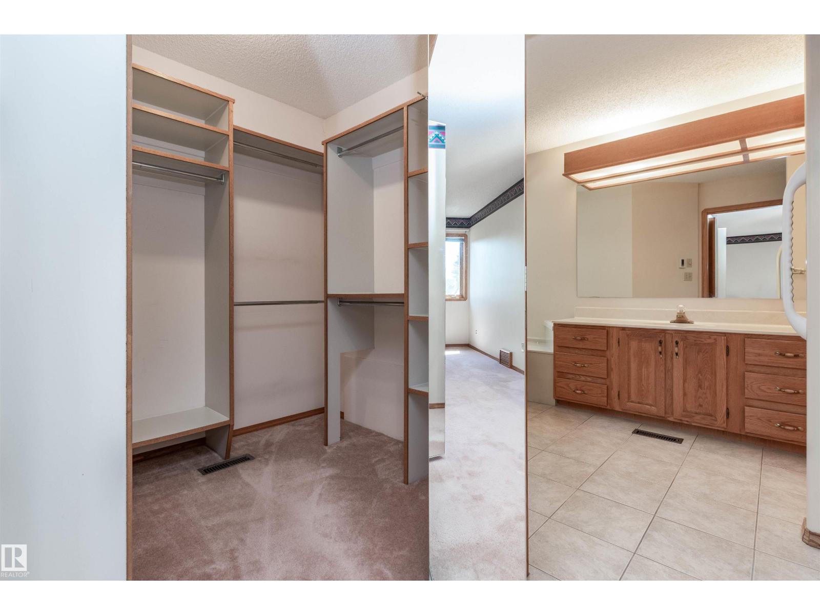 3 NEWPORT DR - 25
