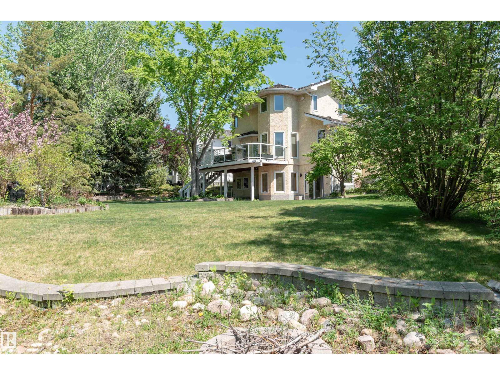 3 NEWPORT DR - 62
